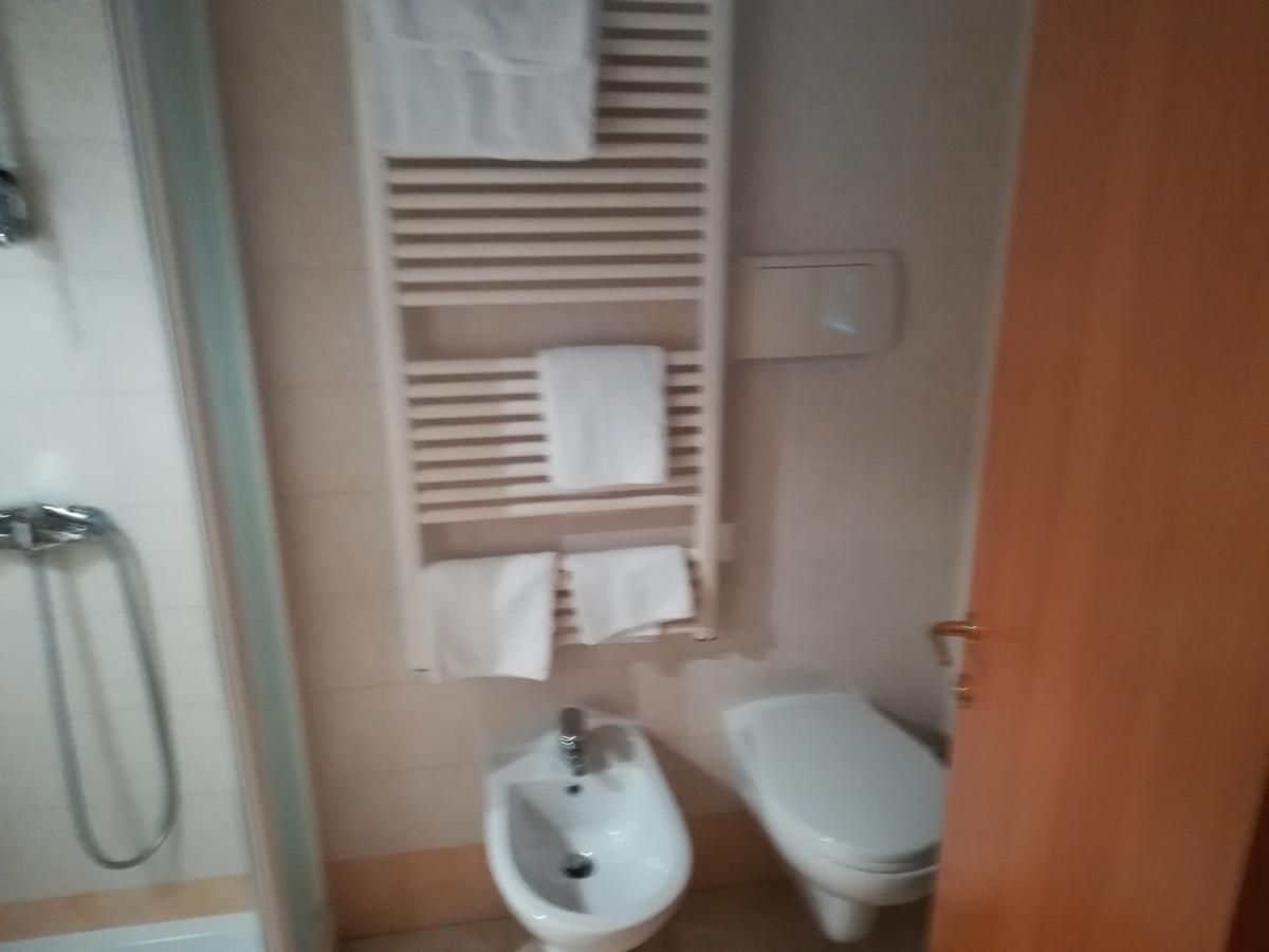 Hotel Tramonto Ancarano  Kültér fotó